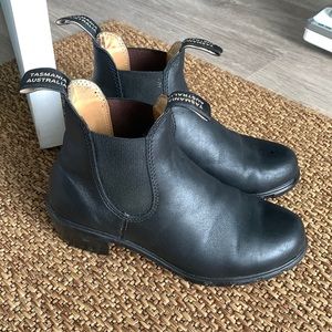 Blundstones - with heel